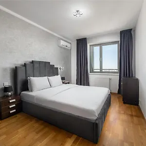Monaco Grand By Citybookings Бухарест
