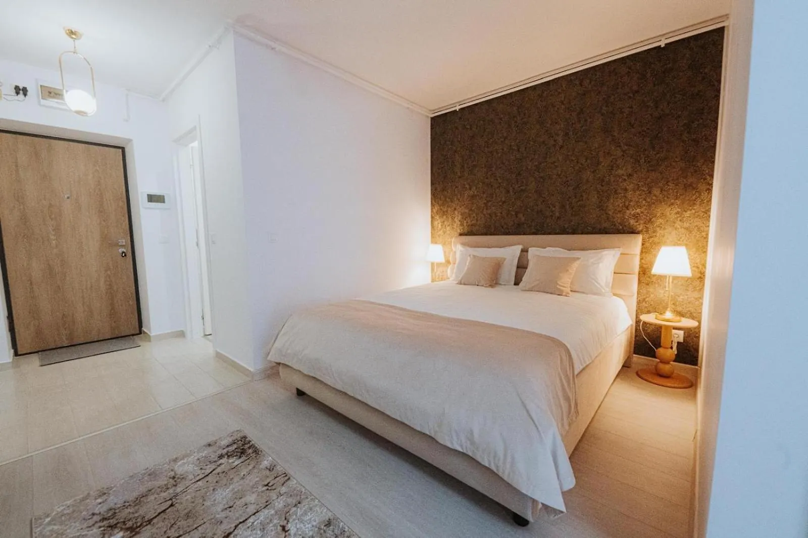 Mara Studio Hils Bucharest 0*,